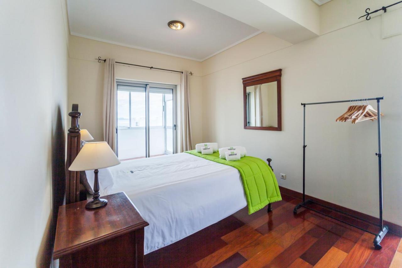 Deluxe Marina Apartment - Azorean Butler Ponta Delgada Exterior foto