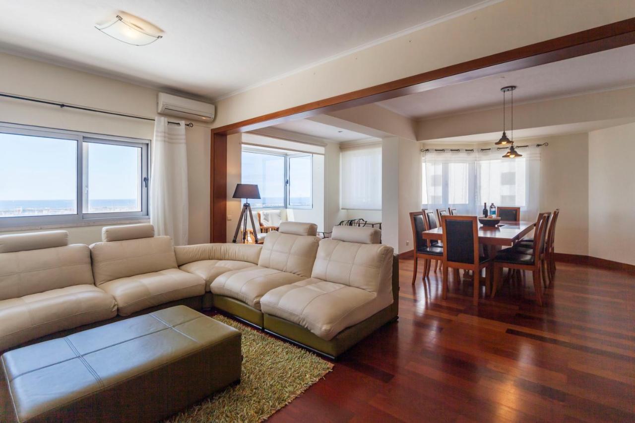 Deluxe Marina Apartment - Azorean Butler Ponta Delgada Exterior foto