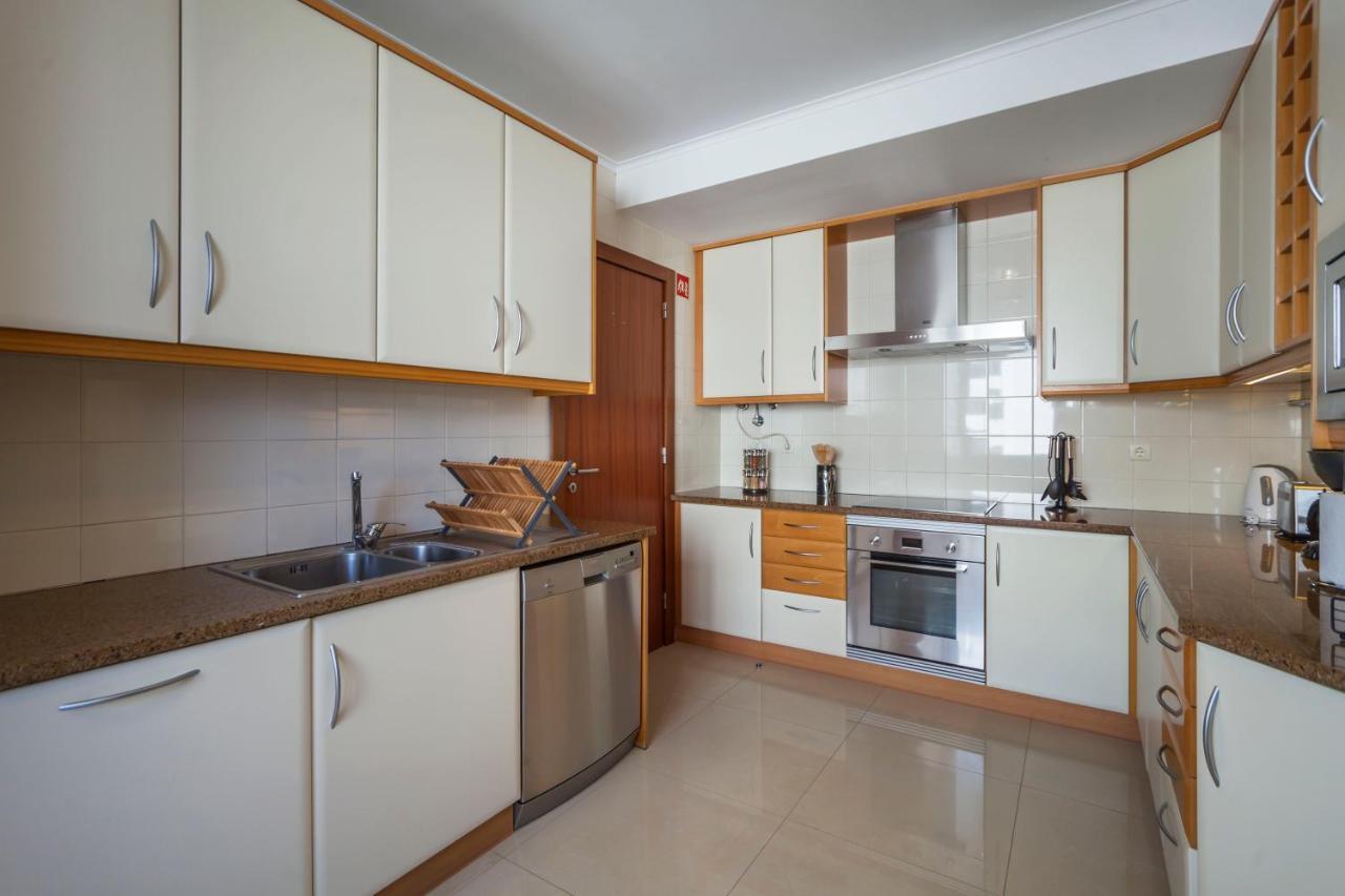 Deluxe Marina Apartment - Azorean Butler Ponta Delgada Exterior foto